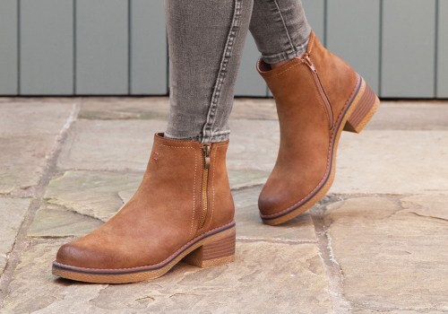 Shoes that Combine Style and Comfort for Women 40+