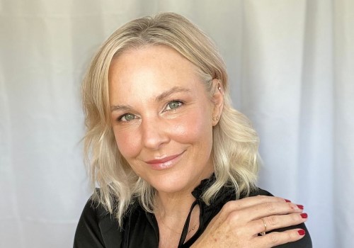 Adding Warmth and Definition to the Face with Blush and Bronzer for Women 40+