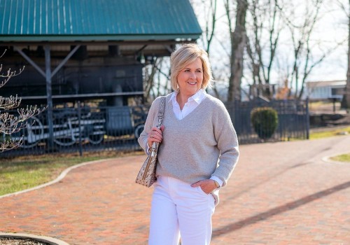 Elegant and Sophisticated Looks for Women 50+